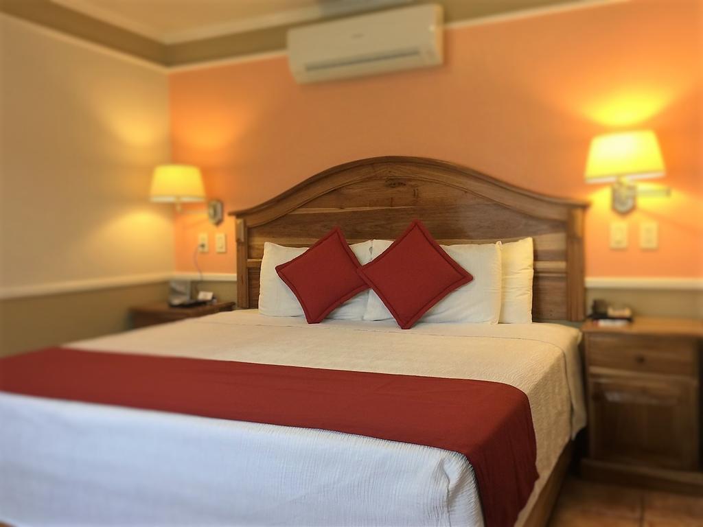 Prado Inn&Suites San Jose  Bagian luar foto