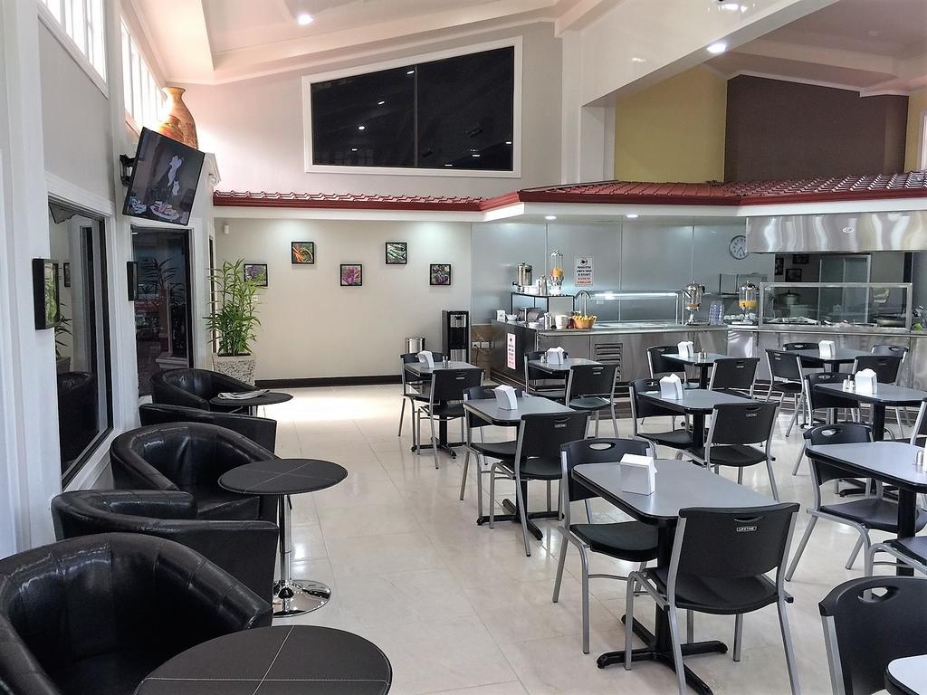 Prado Inn&Suites San Jose  Bagian luar foto