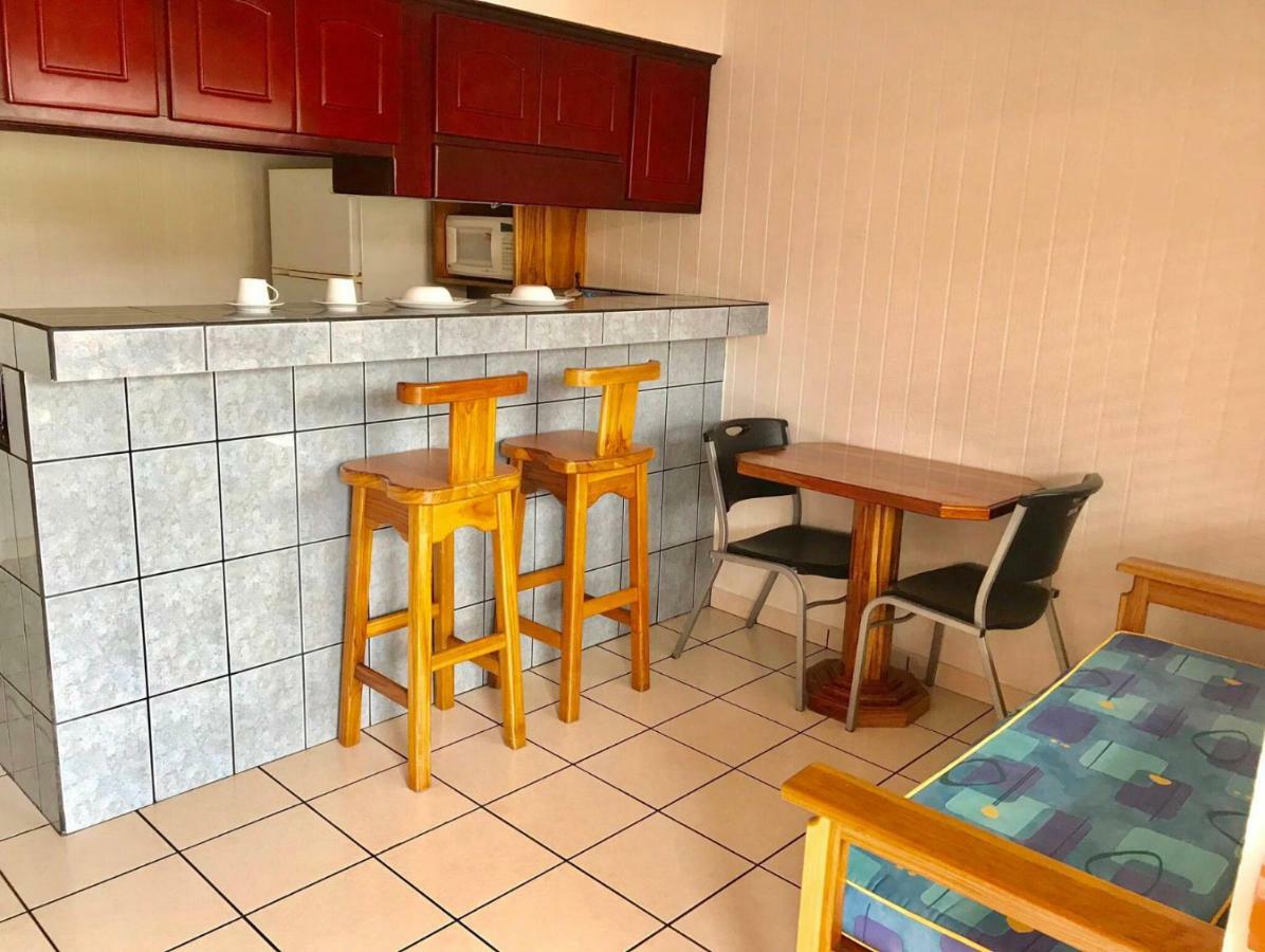 Prado Inn&Suites San Jose  Bagian luar foto