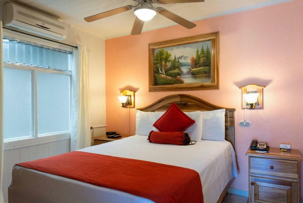 Prado Inn&Suites San Jose  Bagian luar foto